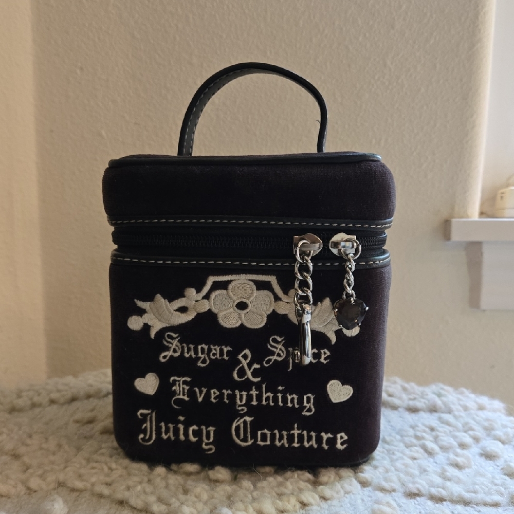 Y2K Juicy Couture Black Vanily/Cosmetic bag